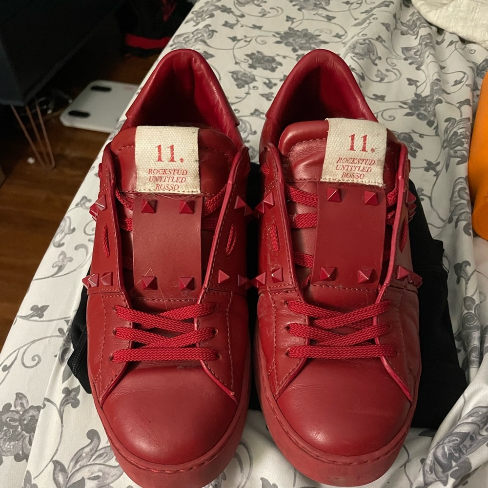 Valentino Sneakers